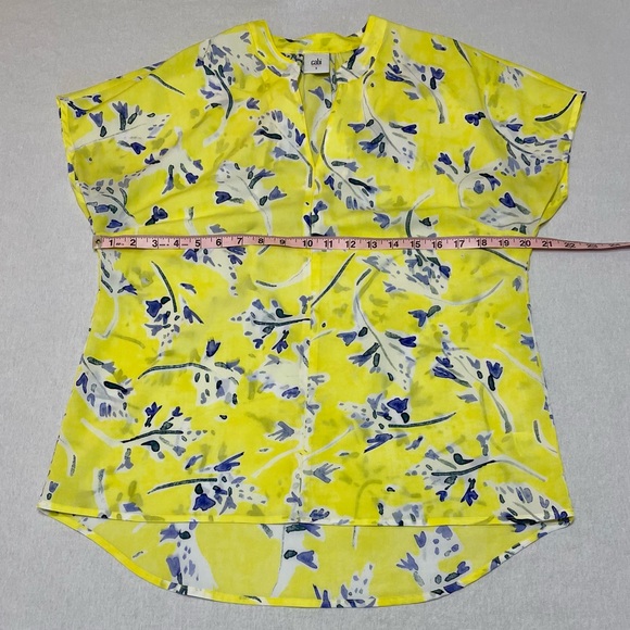 CAbi Size Small 5213 Stevie Yellow Floral Top Oversized Short Sleeve Blouse - Picture 5 of 6